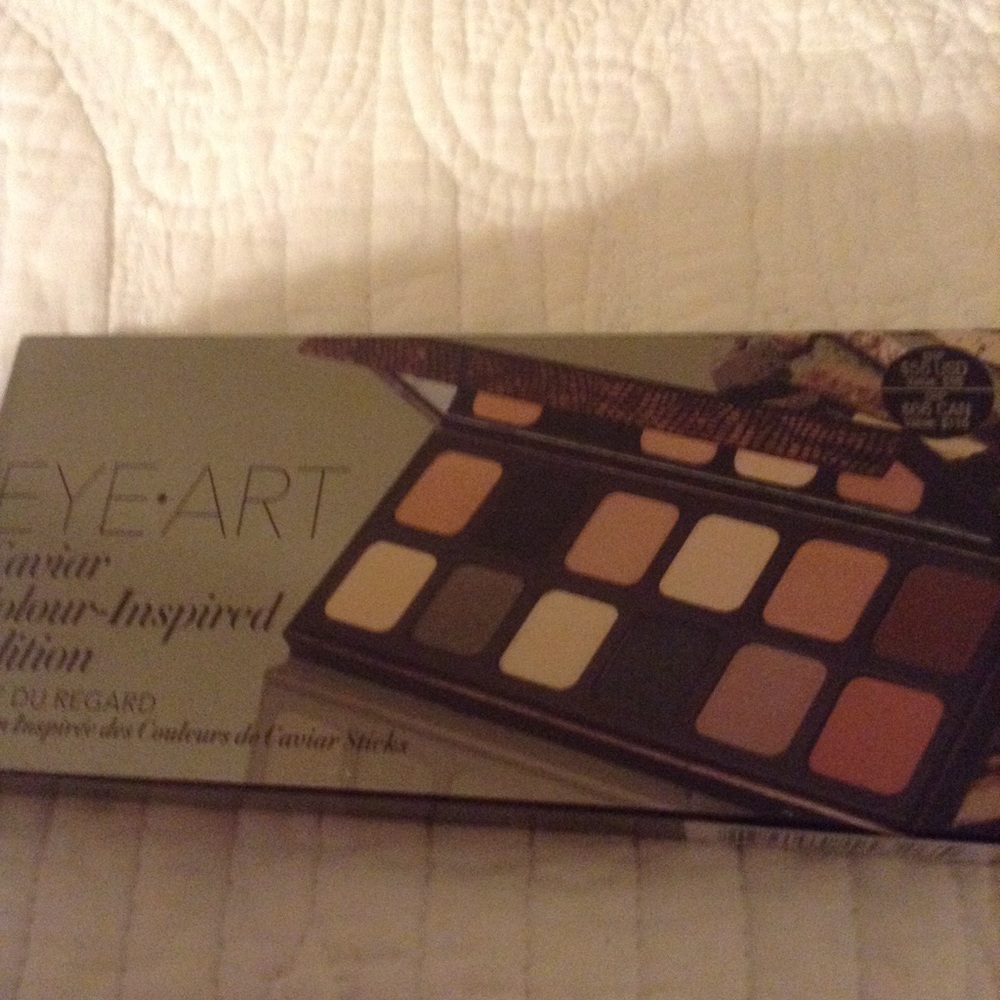 Laura mercies palette